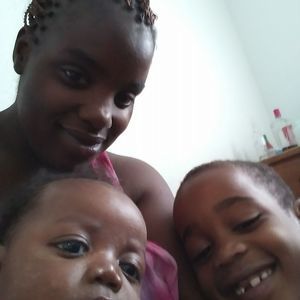 Meet your Posher, Angee